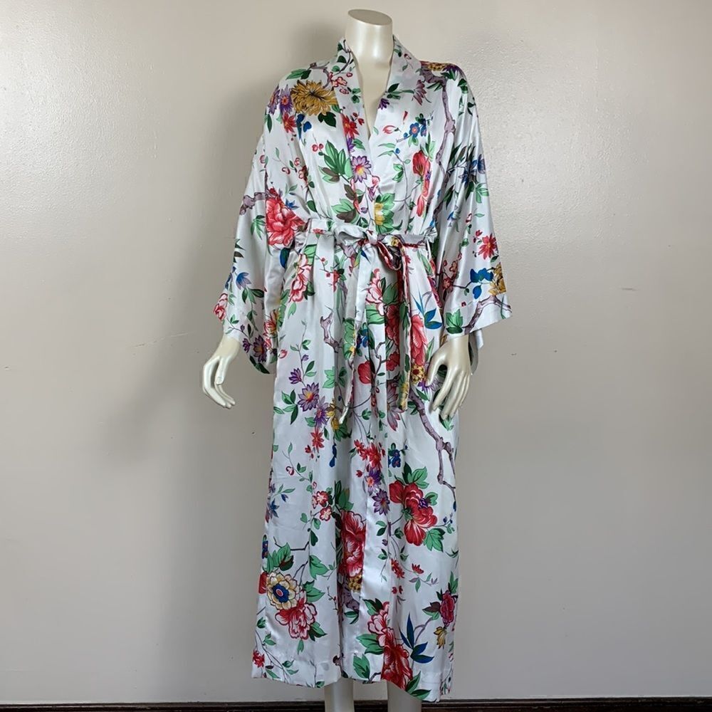 Women’s NATORI robe PETITE long floral silky beautiful - Picture 9 of 9